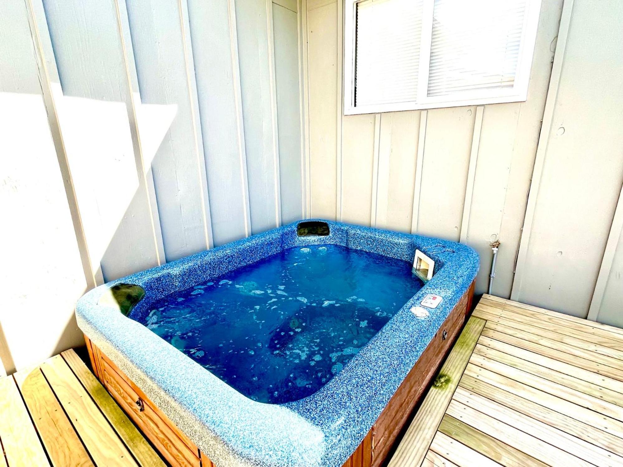 Lake Life With A Hot Tub Villa Mangakino Exterior foto